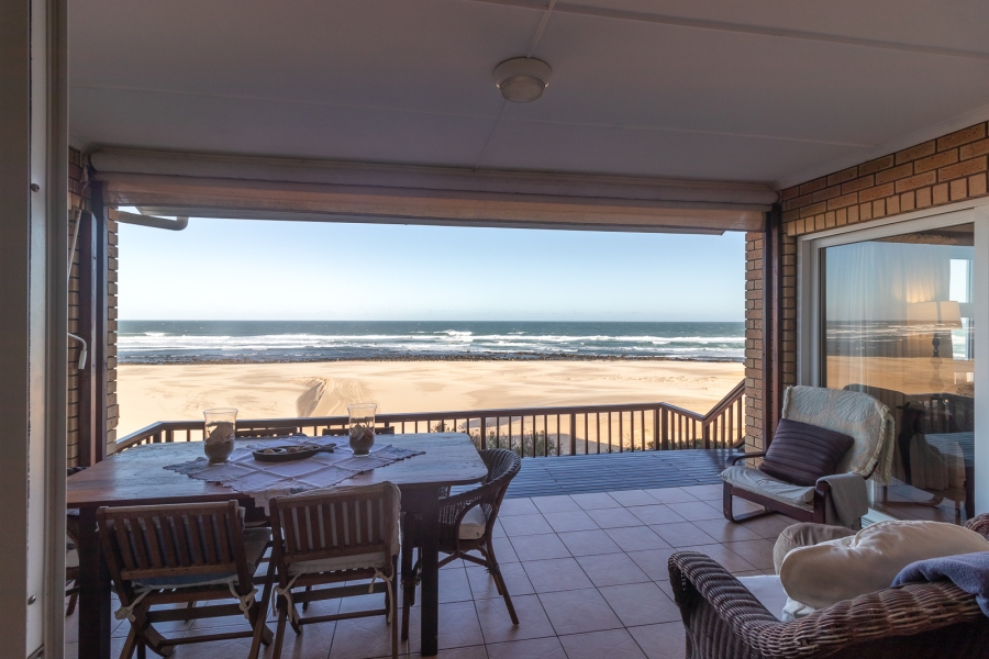 3 Bedroom Property for Sale in Cannon Rocks Eastern Cape